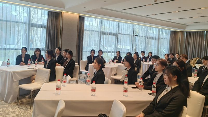 定制旅游材质分类解析：从需求出发，挑选最适合的材质